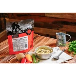Expedition Foods Mediterranean Vegetable Pasta (450kcal) -Petzl Shop 004 0207 1 1 f5962b72 aac4 4a29 9c39 96224983541f