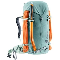 Deuter Guide 32+8 SL 24 Deuter Guide 32+8 SL -Petzl Shop 3361423 2288 Guide32plus8SL jade frost D 08