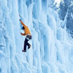 Grivel Levante Harness -Petzl Shop 4 28c9f076 a975 4574 ae87 18744f1b81d4