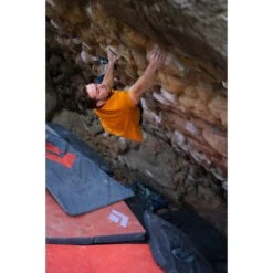 Black Diamond Circuit Crash Pad -Petzl Shop KarenLane DSC07551