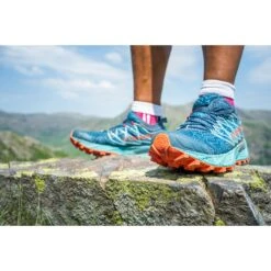 La Sportiva Mutant Womens 13 La Sportiva Mutant Womens -Petzl Shop LaSportivaBliscocopyrightSteveAshworth 2of2