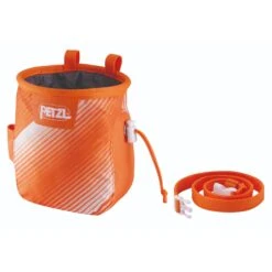 Petzl Saka Chalk Bag 10 Petzl Saka Chalk Bag -Petzl Shop S039BB03 SAKA HighRes