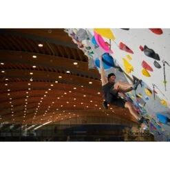 Scarpa Chimera -Petzl Shop Scarpa 116 SCARPAAthleteSeanMcColl.Photographer JulianFok