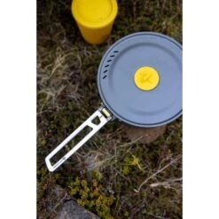 Sea To Summit Frontier Ultralight One Pot Cook Set (1 Person, Small 3 Piece) 12 Sea To Summit Frontier Ultralight One Pot Cook Set (1 Person, Small 3 Piece) -Petzl Shop Trailblazer Brand Lifestyle 73