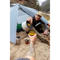 Sea To Summit Frontier Collapsible Cup 18 Sea To Summit Frontier Collapsible Cup -Petzl Shop Wayfarer Brand Lifestyle 3 f817f50f 2d5e 4a27 9217 87985aae6514