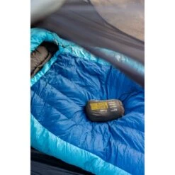 Sea To Summit Trek Down Sleeping Bag -1°C 35 Sea To Summit Trek Down Sleeping Bag -1°C -Petzl Shop Wayfarer Brand Lifestyle 8
