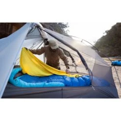 Sea To Summit Trek Down Sleeping Bag -1°C 36 Sea To Summit Trek Down Sleeping Bag -1°C -Petzl Shop Wayfarer Brand Lifestyle 9