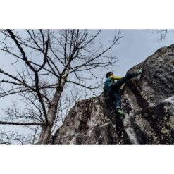 La Sportiva Skwama Vegan -Petzl Shop lasportiva skwama vegan lifestyle