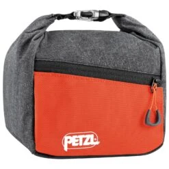 Petzl Sakab Chalk Bucket 9 Petzl Sakab Chalk Bucket -Petzl Shop petzl sakab chalk bag detail 4