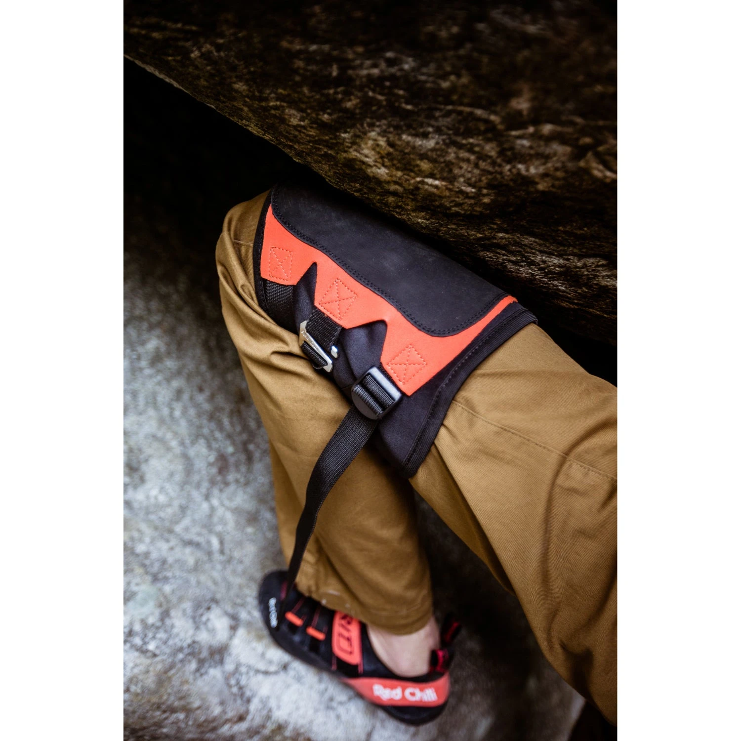 Red Chili Kneerock Kneepad 4 Red Chili Kneerock Kneepad - Image 4