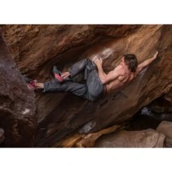 Send Kneepad Classic (Small) -Petzl Shop sender kneepad classic sm2