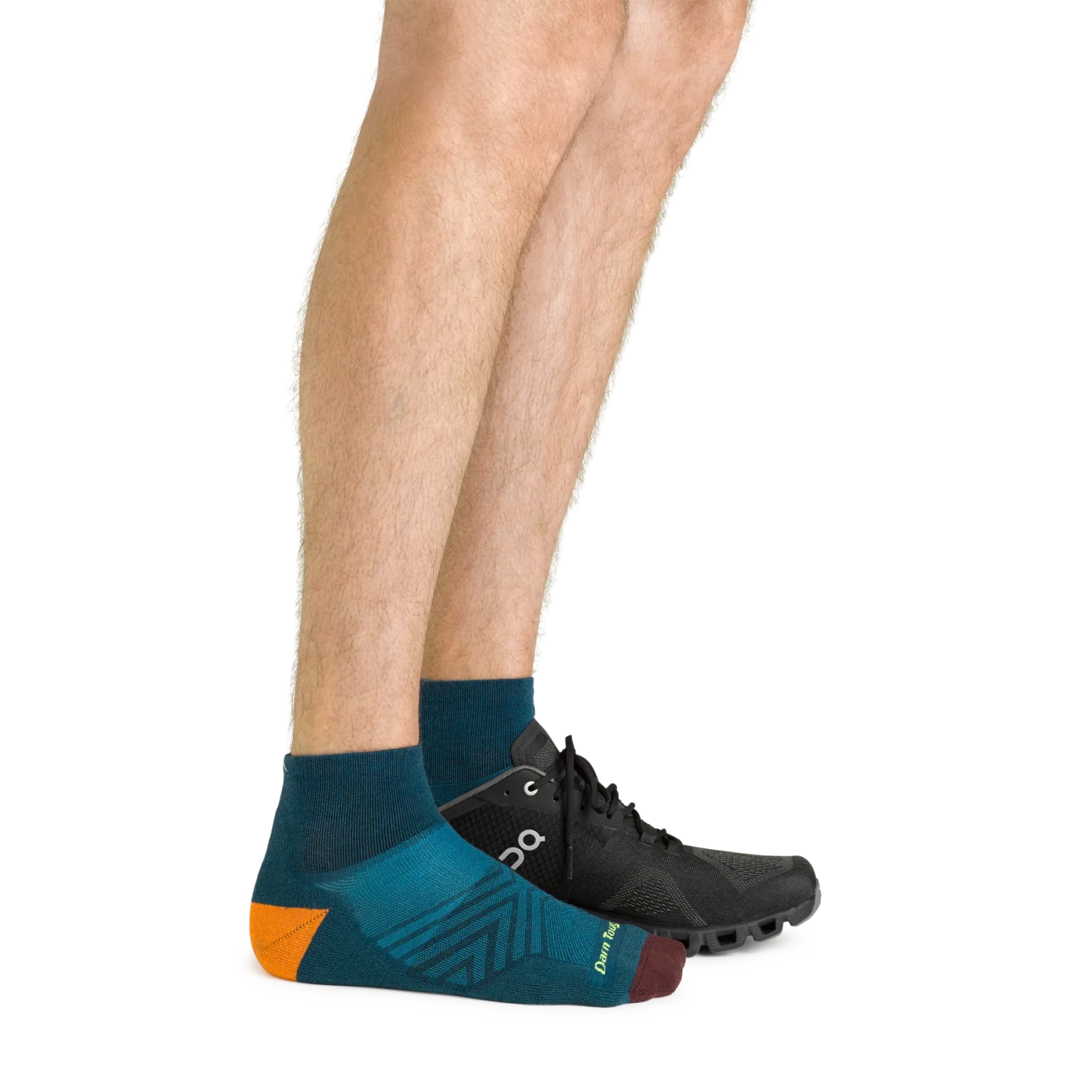 Darn Tough Men's Run Quarter Ultra-Lightweight Running Sock 4 Darn Tough Men's Run Quarter Ultra-Lightweight Running Sock - Image 4