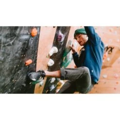 Evolv Zenist Pro -Petzl Shop zenist pro morgan